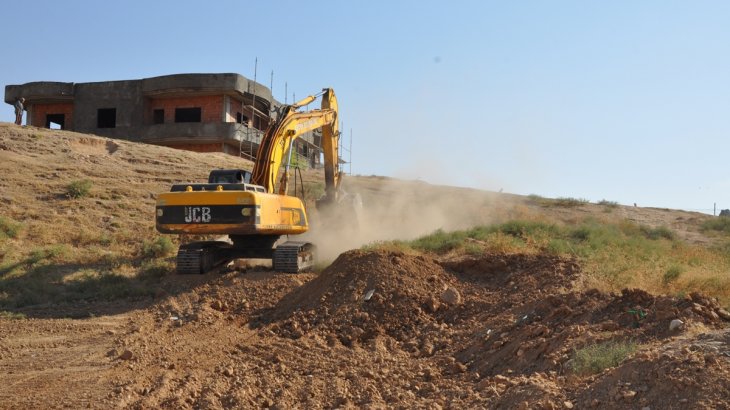  Yeni imar yolu açma çalışması