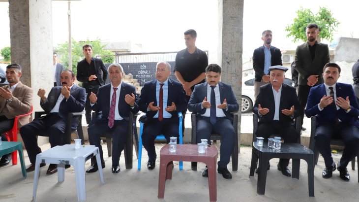 Kaymakam / Belediye Başkan V. Mehmet Tunç, Bozkurt Ailesine Taziyede Bulundu.