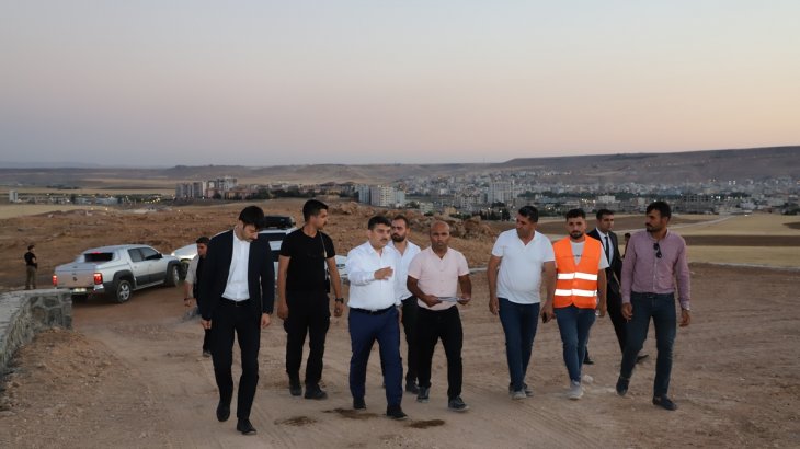 Kaymakam / Belediye Başkan V. Mehmet Tunç, Yeni Mezarlık Çalışmalarını İnceledi.
